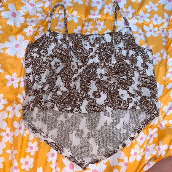 Rebellious Dreamer brand, brown and white bandana top, size medium, worn 1 time - Picture 3 of 3